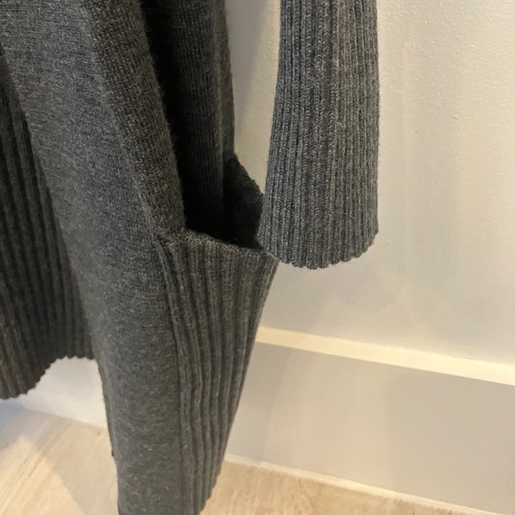 Modern Ambition Merino-Wool Blend Open Cardigan - Picture 5 of 10